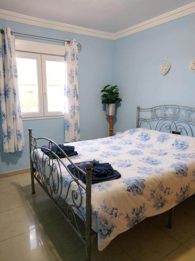 Villa Casa Del Sol 3 Bedroom Villa With Private Solar Covered 12M X 6M Pool Minimum Stay 7 Nights Chromecast And Wifi Throughout The Property Triquivijate Exterior photo