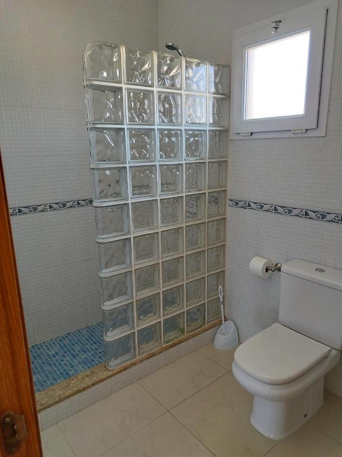 Villa Casa Del Sol 3 Bedroom Villa With Private Solar Covered 12M X 6M Pool Minimum Stay 7 Nights Chromecast And Wifi Throughout The Property Triquivijate Exterior photo