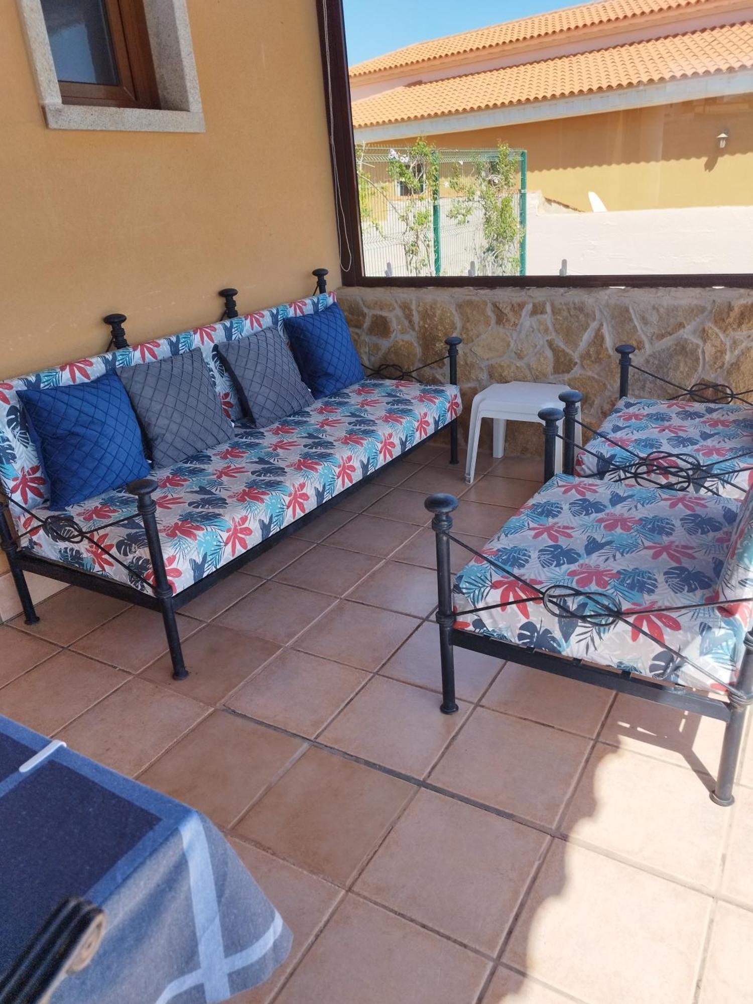 Villa Casa Del Sol 3 Bedroom Villa With Private Solar Covered 12M X 6M Pool Minimum Stay 7 Nights Chromecast And Wifi Throughout The Property Triquivijate Exterior photo